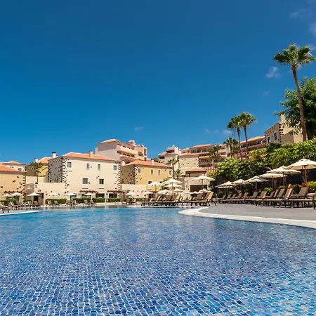 فندق Gf Isabel أذيخي