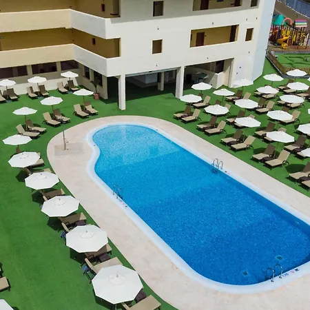 Gf Isabel فندق أذيخي