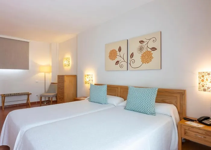 Gf 이사벨 호텔 4*